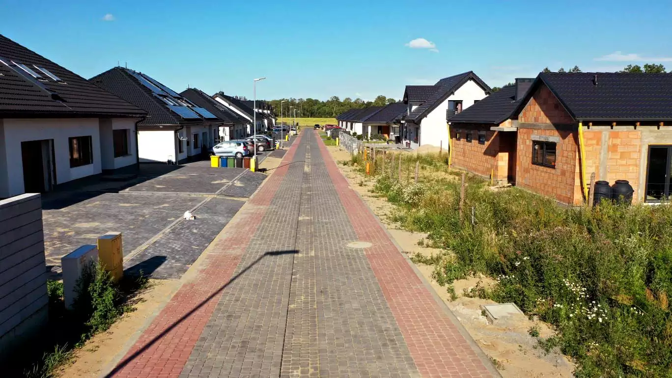 Redzikowo – Zakończenie budowy dróg – zdjęcie 7